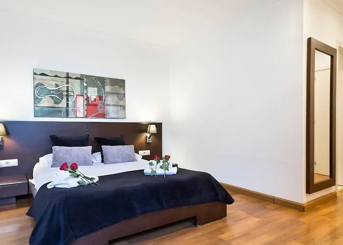 The Collection Barcelona - Central And Elegant 4 Bedroom By Placa Catalunya